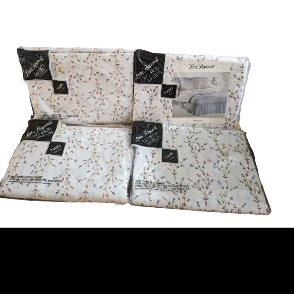 Vintage lady pepperell twin sheet set
